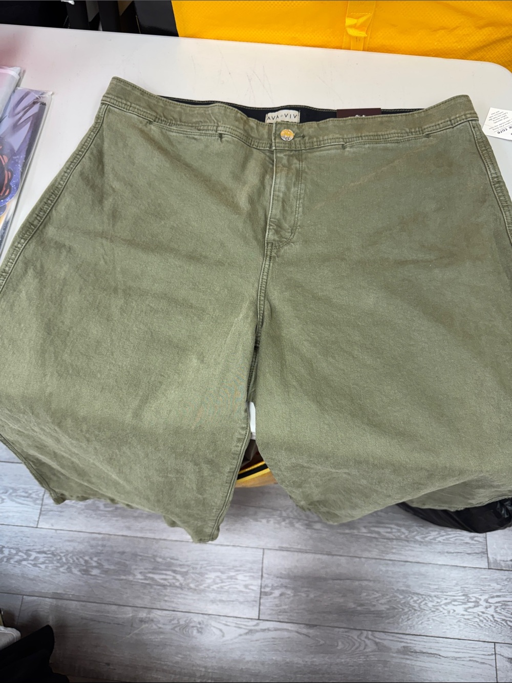 Ava & Viv Olive green comfort waist stretch size 20 wide leg jeans high rise
